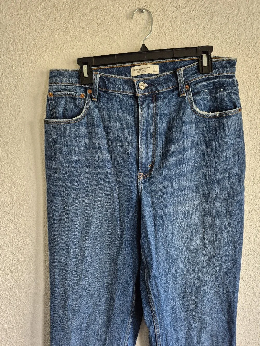 Abercrombie & Fitch The 90s Straight Ultra High Rise Jeans Womens Size 31/12L - Picture 5 of 10